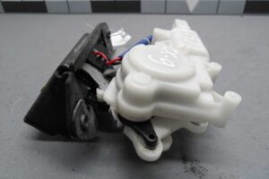 Изображение товара 119995 - 00119995 zamok bagazhnika Citroen C5 2