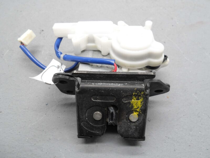 Изображение товара 119995 - 00119995 zamok bagazhnika Citroen C5