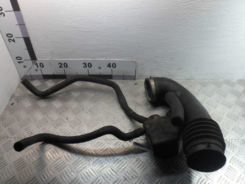 Изображение товара 120074 - 00120074 patrubok vozdushnogo filtra SAAB 9 3