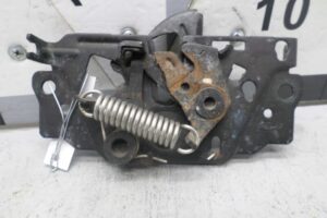 Изображение товара 120128 - 00120128 zamok kapota 