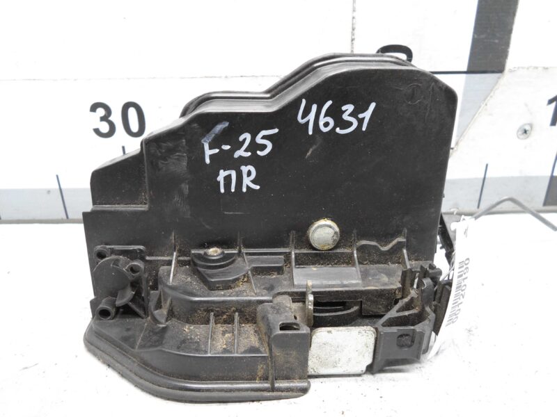 Изображение товара 120190 - 00120190 zamok dveri perednej pravoj