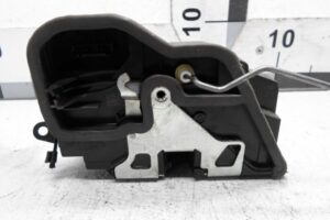 Изображение товара 120190 - 00120190 zamok dveri perednej pravoj 1