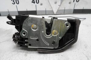 Изображение товара 120190 - 00120190 zamok dveri perednej pravoj 2