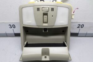 Изображение товара 120221 - 00120221 plafon Toyota Hiace 1