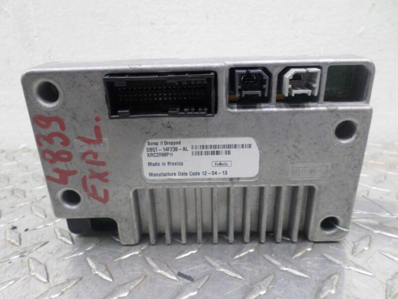 Изображение товара 120303 - 00120303 blok upravleniya monitorom Skoda Yeti