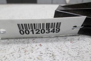 Изображение товара 120349 - 00120349 ruchka otkryvaniya kapota Pontiac Vibe 1