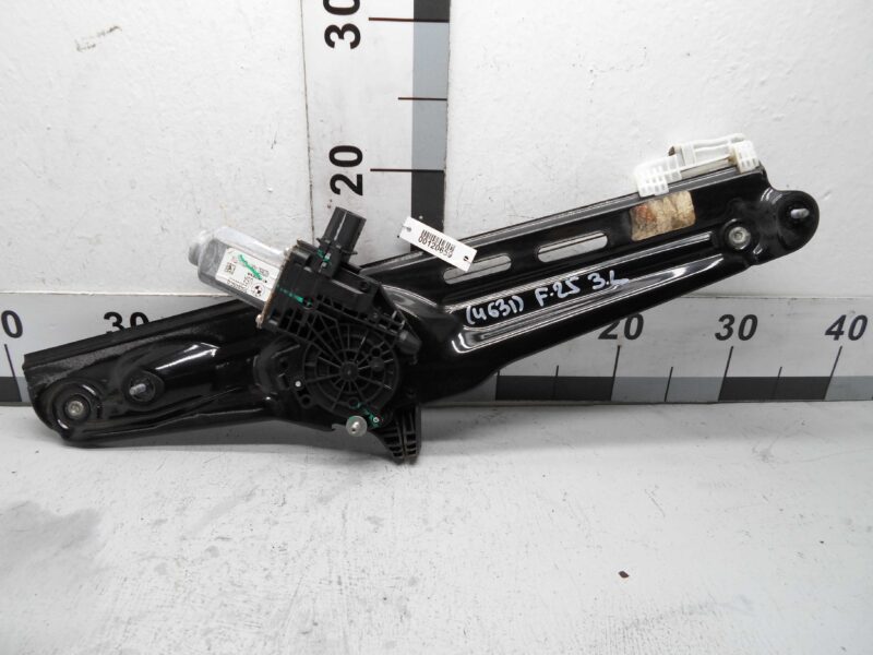 Изображение товара 120659 - 00120659 steklopodemnik zadnij levyj