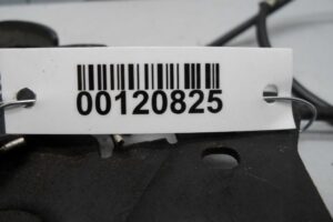 Изображение товара 120825 - 00120825 zamok kapota 2