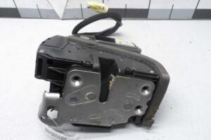 Изображение товара 120830 - 00120830 zamok dveri perednej pravoj 1