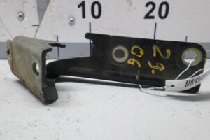 Изображение товара 120896 - 00120896 petlya kapota levaya Isuzu Rodeo 3