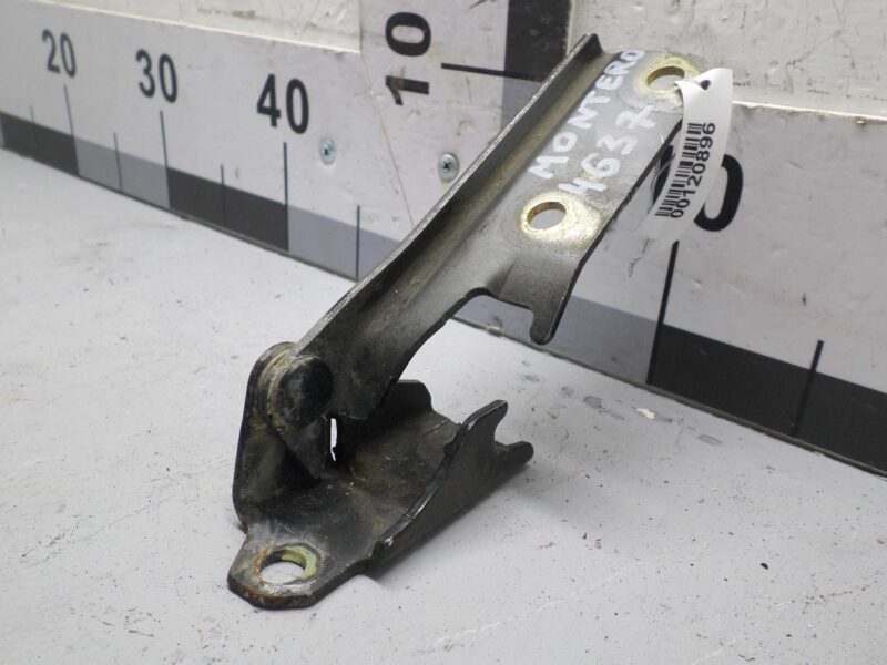 Изображение товара 120896 - 00120896 petlya kapota levaya Isuzu Rodeo