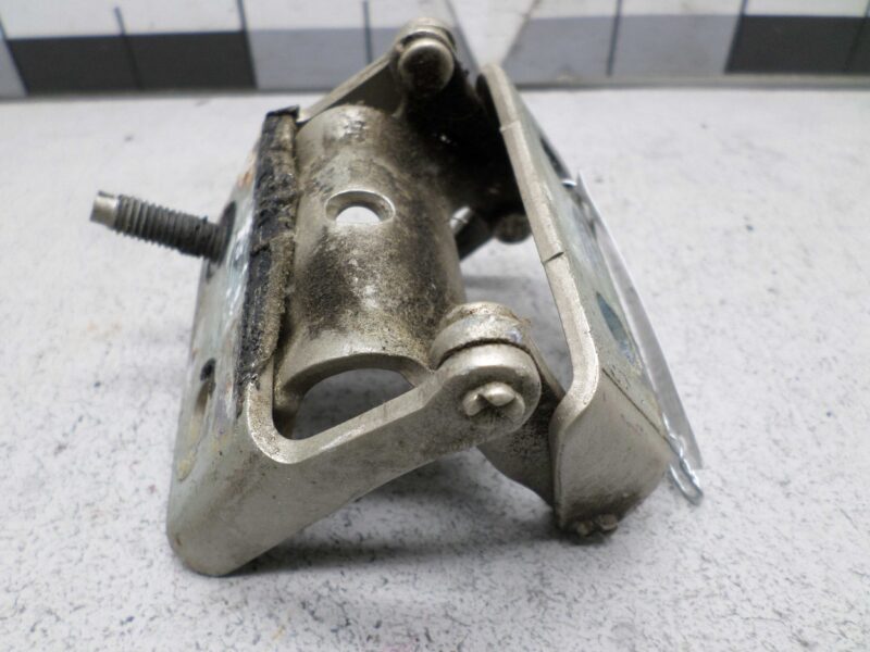 Изображение товара 120948 - 00120948 petlya kryshki bagazhnika Hyundai i40