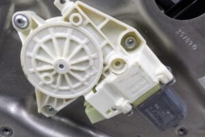 Изображение товара 121006 - 00121006 steklopodemnik zadnij pravyj Honda Ridgeline 3