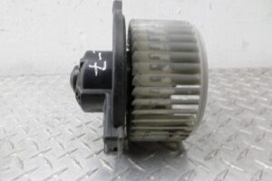 Изображение товара 121013 - 00121013 ventilyator otopitelya (motorchik pechki) Porsche Macan 3