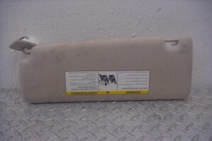 Изображение товара 121018 - 00121018 kozyrek solntsezaschitnyj 3