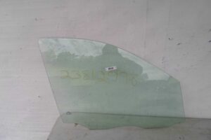 Изображение товара 121074 - 00121074 steklo dveri perednej pravoj 