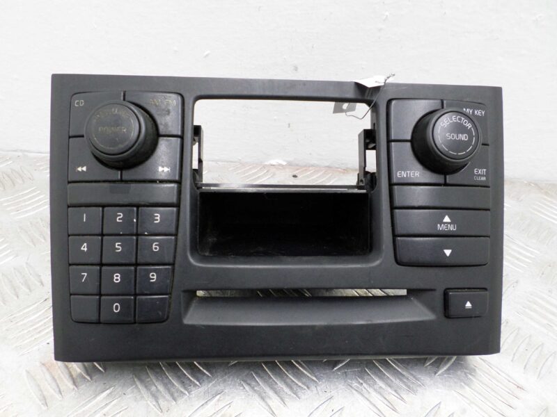 Изображение товара 121077 - 00121077 panel upravleniya magnitoloj Volvo V50