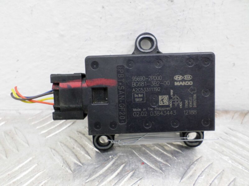 Изображение товара 121114 - 00121114 datchik uskoreniya Mercedes CLA