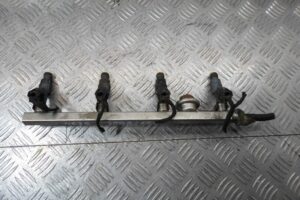 Изображение товара 121266 - 00121266 toplivnaya rampa Alfa Romeo 146