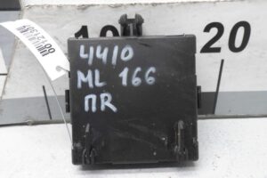 Изображение товара 121307 - 00121307 blok upravleniya perednej pravoj dveri Ford Mondeo 1