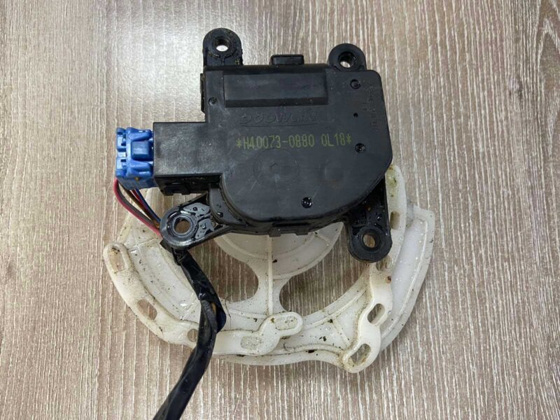 Изображение товара 121618 - 00121618 motorchik zaslonki pechki Alfa Romeo 146