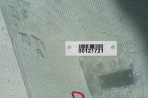 Изображение товара 121721 - 00121721 steklo dveri perednej pravoj 1