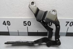 Изображение товара 121751 - 00121751 petlya kapota pravaya 3