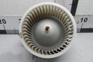 Изображение товара 121878 - 00121878 ventilyator otopitelya (motorchik pechki) 