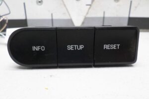 Изображение товара 121953 - 00121953 knopka salona Ford Kuga