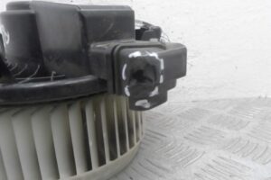 Изображение товара 122086 - 00122086 ventilyator otopitelya (motorchik pechki) Peugeot 306 1