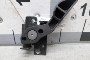 Изображение товара 122132 - 00122132 ruchka kryshki bagazhnika 