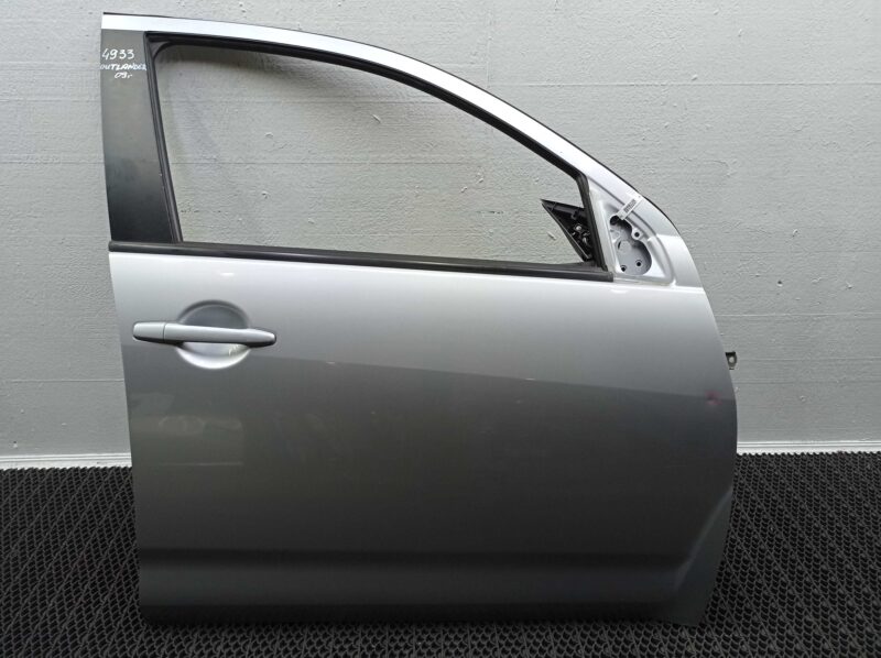 Изображение товара 122237 - 00122237 dver perednyaya pravaya