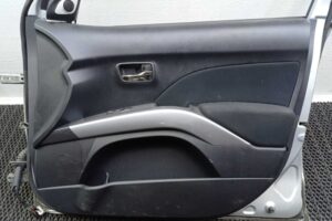 Изображение товара 122237 - 00122237 dver perednyaya pravaya 3