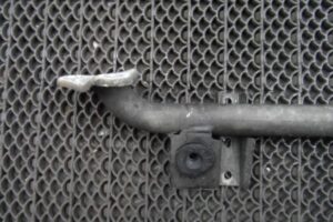 Изображение товара 122379 - 00122379 balka pod radiator Ford Mondeo 1