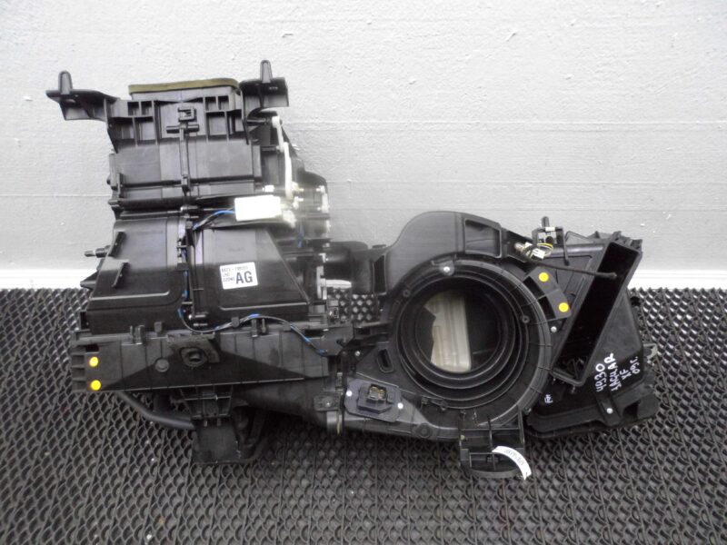 Изображение товара 122467 - 00122467 korpus otopitelya (pechki) Chevrolet Cobalt