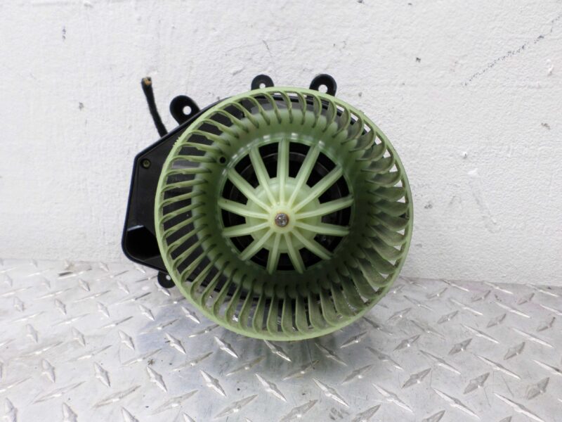 Изображение товара 122510 - 00122510 ventilyator otopitelya (motorchik pechki) Volkswagen Up