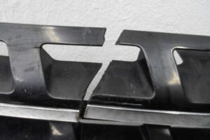 Изображение товара 122529 - 00122529 reshetka radiatora Ford Mondeo 2