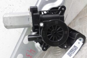 Изображение товара 122562 - 00122562 steklopodemnik zadnij levyj 3