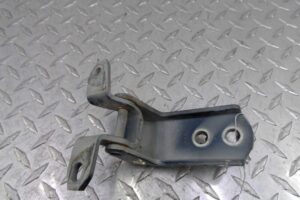 Изображение товара 122614 - 00122614 petlya dveri perednyaya 