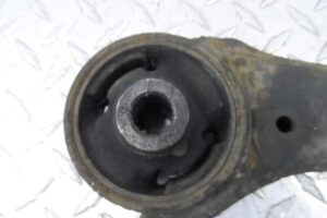 Изображение товара 122635 - 00122635 rychag perednij pravyj nizhnij Audi TT 2