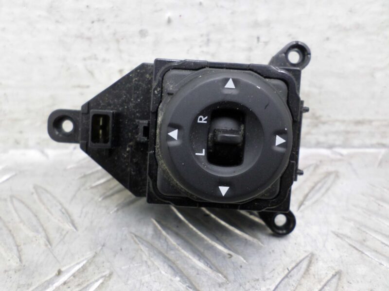 Изображение товара 122643 - 00122643 dzhojstik regulirovki zerkal