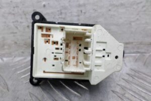 Изображение товара 122643 - 00122643 dzhojstik regulirovki zerkal 1