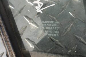 Изображение товара 122723 - 00122723 steklo dveri zadnej pravoj Dodge Caravan 1