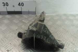 Изображение товара 122736 - 00122736 kronshtejn dvigatelya Mercedes SL 2