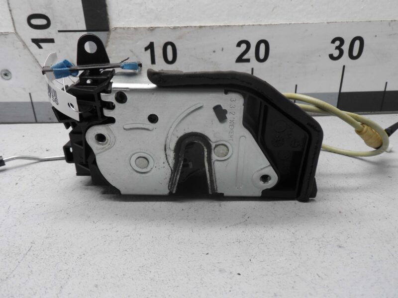 Изображение товара 122756 - 00122756 zamok dveri zadnej levoj