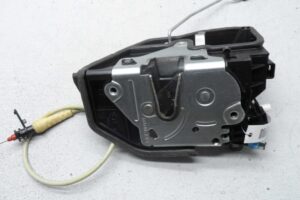 Изображение товара 122756 - 00122756 zamok dveri zadnej levoj 2