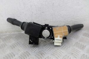 Изображение товара 122873 - 00122873 pereklyuchatel podrulevoj (strekoza) Subaru Tribeca 1