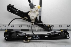 Изображение товара 122920 - 00122920 steklopodemnik perednij pravyj