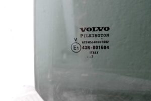 Изображение товара 123048 - 00123048 steklo dveri zadnej levoj Volvo V50 1