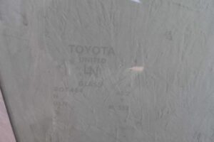 Изображение товара 123118 - 00123118 steklo dveri perednej pravoj Subaru Tribeca 1